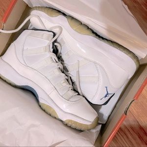 Nike Air Jordan 11 Retro Legend Blue 2014 Sneakers size 5.5Y